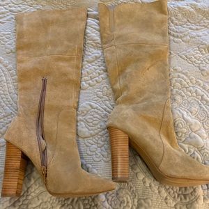 Gorgeous Knee high boots